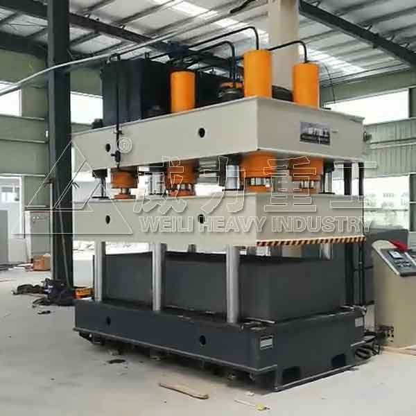 630噸復(fù)合材料保溫板成型液壓機(630噸壓力機)