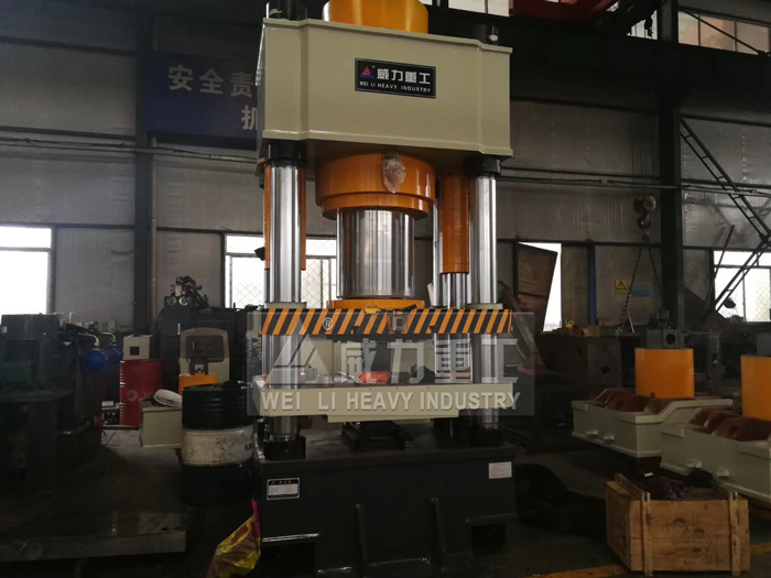 四梁四柱液壓機(jī)用于多種粉末成型