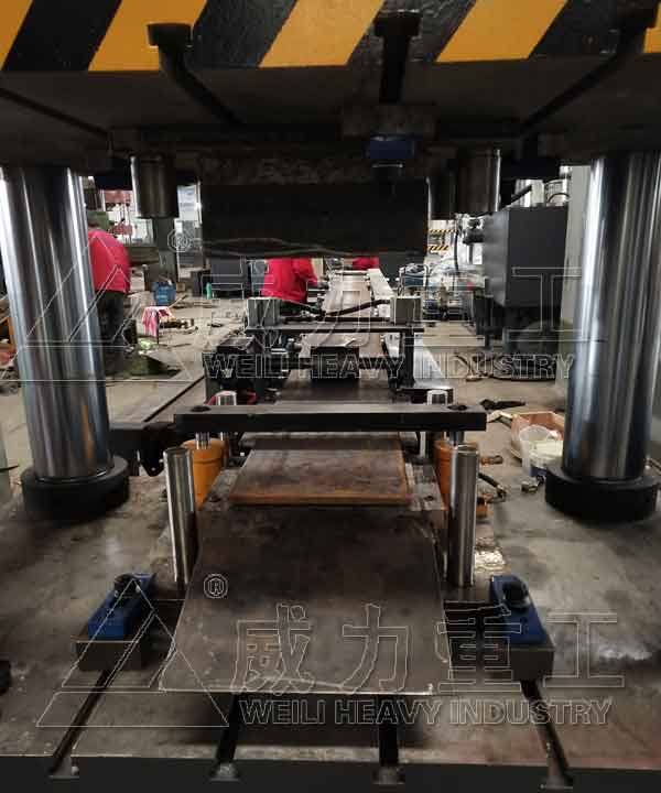 錨桿托盤沖壓加工現(xiàn)場(chǎng)