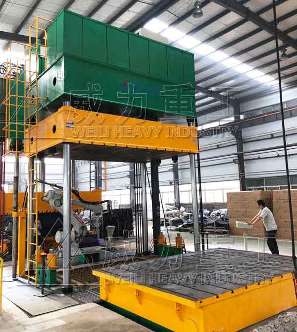 315噸液壓機_315t汽車內飾件模壓機