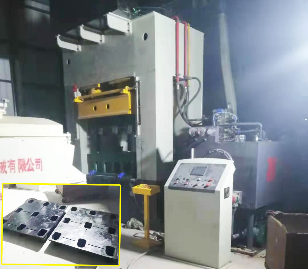 LFTD復(fù)合材料托盤(pán)成型液壓機(jī)-1000t模壓托盤(pán)壓力機(jī)