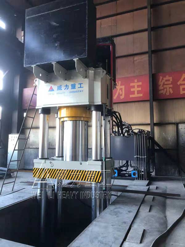 1500噸液壓機(jī)