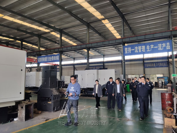 數(shù)控機床車間