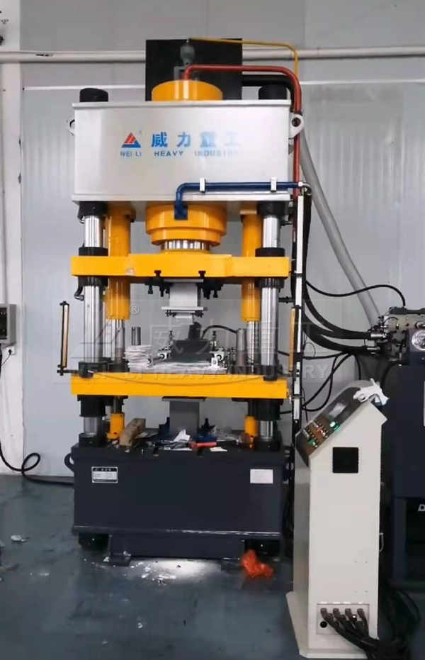 500噸氧化鋁陶瓷基片成型液壓機(jī)