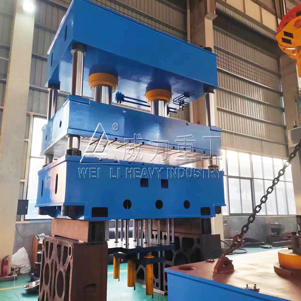 貨車敞車車門整形設(shè)備-630噸四柱液壓機