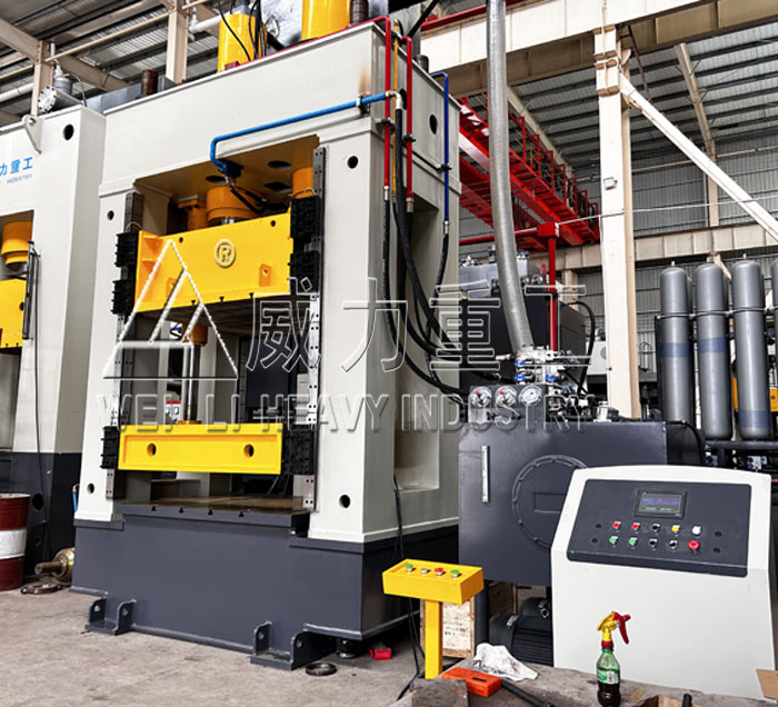 500噸四梁框架式蛭石板液壓機(jī)